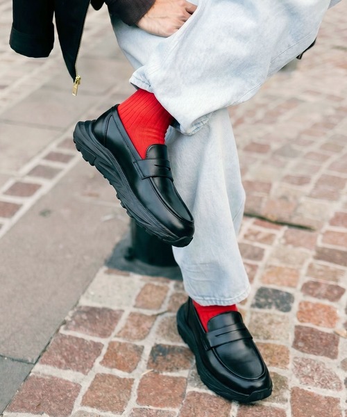 Midland FootWears(ミッドランド フットウエアーズ)の「【+6.5cm厚底】スタイルアップ ボリュームソール コインローファー / Midland Footwears 000017(ローファー・メンズ・ブラック・S/M/L)」の14枚目の写真