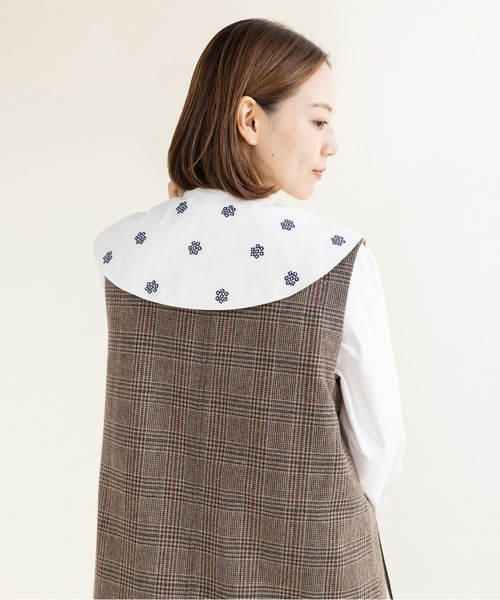 PAR ICI(パーリッシィ)の「アリッサム刺繍 フラットカラーブラウス(シャツ/ブラウス・レディース・ネイビー/ホワイト・FREE)」の17枚目の写真