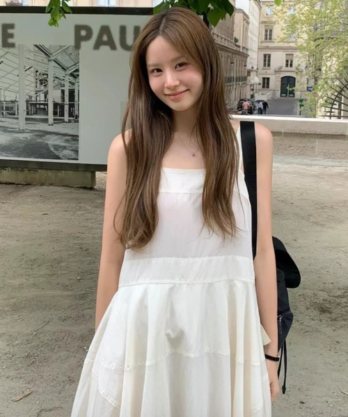 FAVORITO(ファヴォリート)の「ノースリーブリラックスワンピース(ワンピース・レディース・ブルー/ベージュ・F)」の12枚目の写真