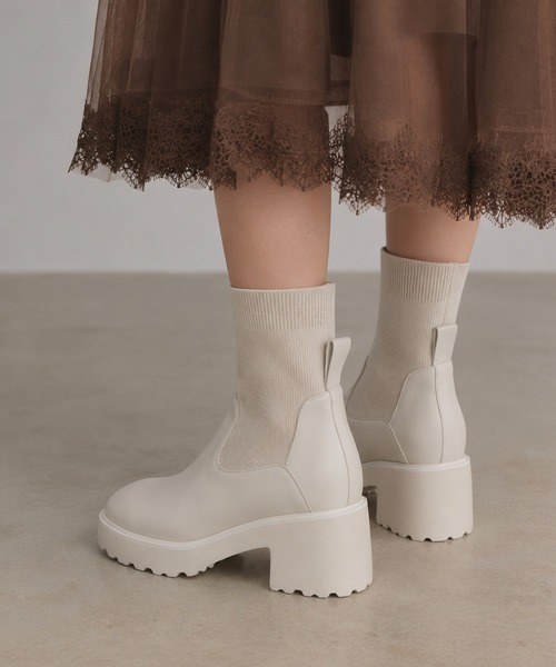 coca(ANDEX shoes product)(コカ)の「リブニット デザインヒール ブーツ(ブーツ・レディース・ブラック/ホワイト・LARGE)」の14枚目の写真