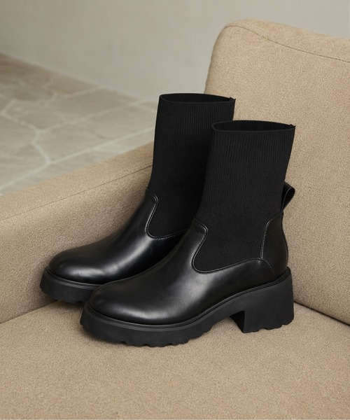 coca(ANDEX shoes product)(コカ)の「リブニット デザインヒール ブーツ(ブーツ・レディース・ブラック/ホワイト・LARGE)」の3枚目の写真