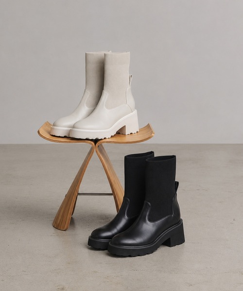 coca(ANDEX shoes product)(コカ)の「リブニット デザインヒール ブーツ(ブーツ・レディース・ブラック/ホワイト・LARGE)」の6枚目の写真