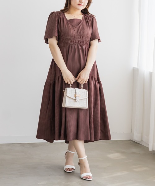 CLETTE(クレット)の「ウエストギャザーフレアワンピース(ワンピース・レディース・ブラック/ブラウン/アイボリー・LL/3L/4L)」の1枚目の写真