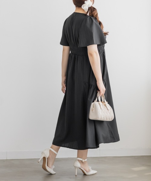 CLETTE(クレット)の「ウエストギャザーフレアワンピース(ワンピース・レディース・ブラック/ブラウン/アイボリー・LL/3L/4L)」の11枚目の写真