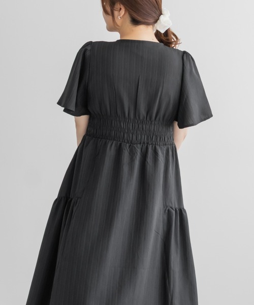 CLETTE(クレット)の「ウエストギャザーフレアワンピース(ワンピース・レディース・ブラック/ブラウン/アイボリー・LL/3L/4L)」の9枚目の写真