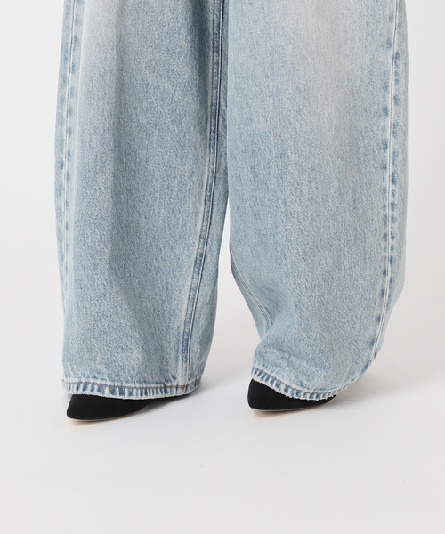 journal standard L'essage(ジャーナルスタンダードレサージュ)の「HAIKURE/ハイクル BETHANY SHORT LENGTH POLLOCK デニムパンツ(デニムパンツ・レディース・ブルー・23/25/24)」の16枚目の写真