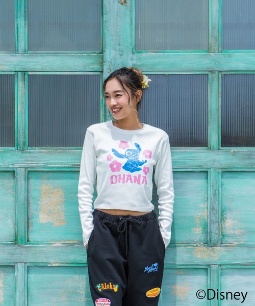 LOCALMOTION HAWAII(ローカルモーション ハワイ)の「ハワイ&リゾートスティッチハイビスカスミニ長袖Tシャツ(Tシャツ/カットソー・レディース・ブラック/ホワイト・FREE)」の9枚目の写真