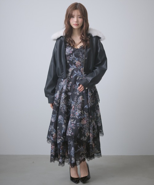 AND COUTURE(アンドクチュール)の「取り外しファー襟フェイクレザーブルゾン(ブルゾン・レディース・ブラック/ブラウン/アイボリー・FREE)」の10枚目の写真