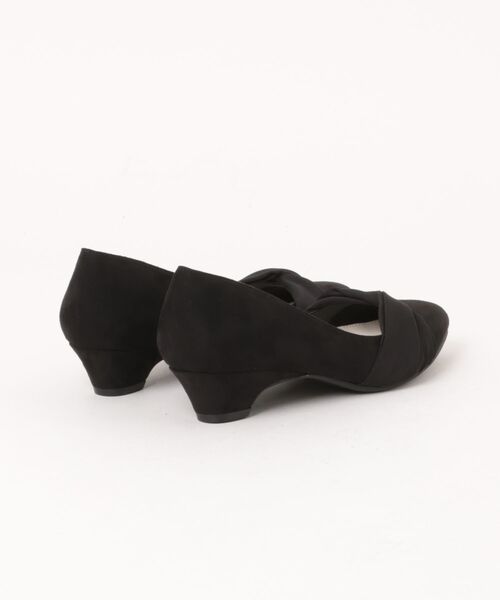 Pitti(ピッティ)の「ポインテッドトゥクロスドレープパンプス(パンプス・レディース・ブルーグレー/グレー系その他7/ブラック系その他6・22.5cm/23cm/23.5cm/24.5cm/25cm/24cm)」の10枚目の写真
