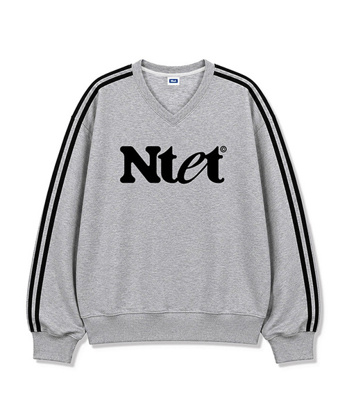 NTET(エンティーイーティー)の「グルーヴロゴ トラック Vネック スウェット (4color)(スウェット・メンズ・ライトグレー/ブラック/ネイビー/グレー・SMALL/MEDIUM/LARGE/X-LARGE)」の3枚目の写真