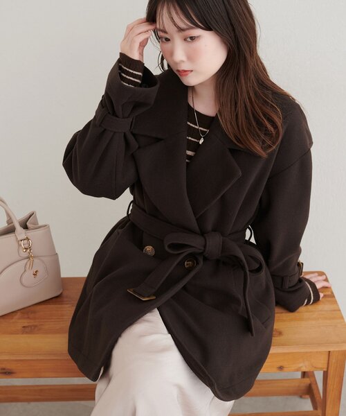 natural couture(ナチュラルクチュール)の「ベルト付きミドル丈コート(その他アウター・レディース・サックスブルー/モカ/ブラウン/ミント/オフホワイト/ネイビー/チャコールグレー/グレイッシュベージュ/ブルー/ブラック・FREE)」の5枚目の写真