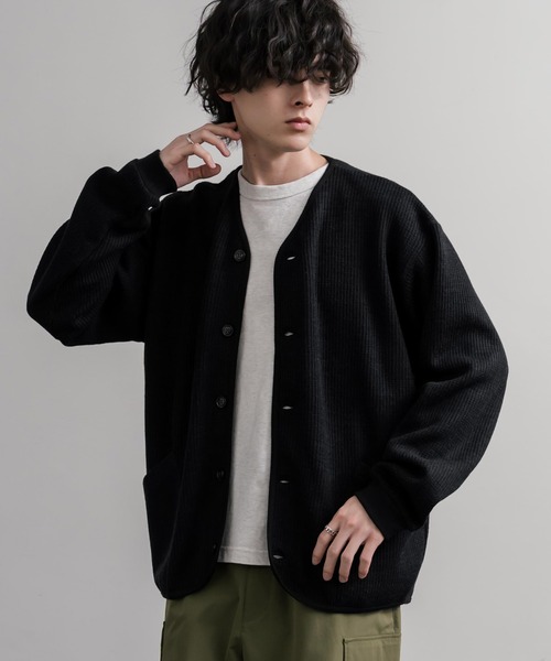 Audience(オーディエンス)の「Upscape Audience アップスケープオーディエンス 日本製ウールビックワッフルニットソーノーカラーアーミーカーディガン AUD7290(カーディガン/ボレロ・メンズ・ブラック/サックスブルー/チャコール/杢グレー/マスタード・M/L)」の1枚目の写真