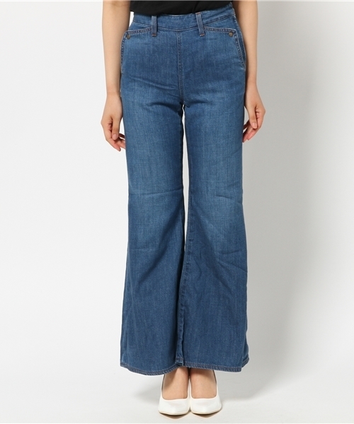 SLY（スライ）の「AMES JW FLARE PT-B（デニムパンツ・レディース・ブルー・1/0/2）」の2枚目の写真