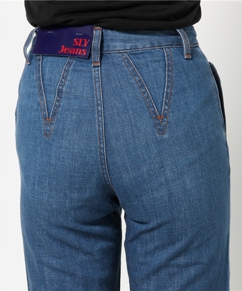 SLY（スライ）の「AMES JW FLARE PT-B（デニムパンツ・レディース・ブルー・1/0/2）」の6枚目の写真