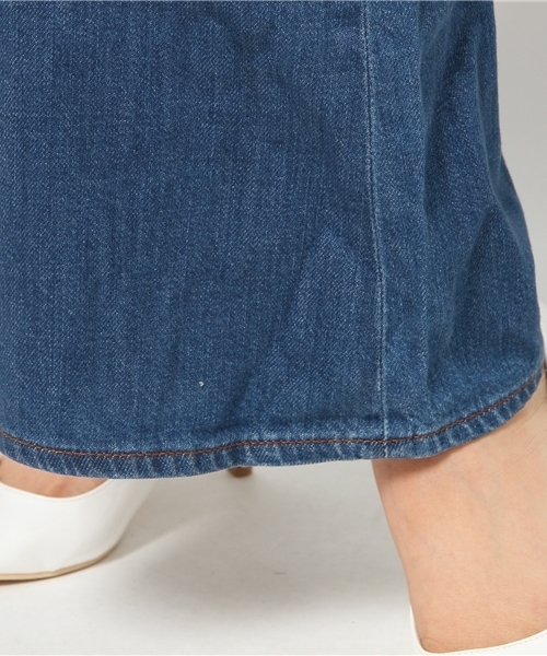 SLY（スライ）の「AMES JW FLARE PT-B（デニムパンツ・レディース・ブルー・1/0/2）」の8枚目の写真