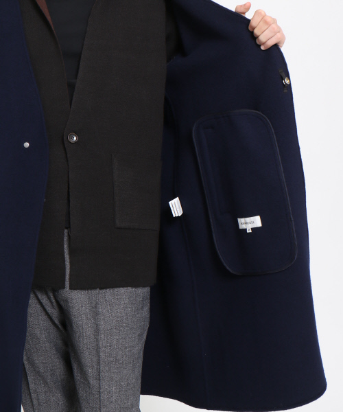 ABAHOUSE（アバハウス）の「メルトンノーカラーコート（チェスターコート・メンズ・ネイビー/ブラウン・46/48）」の13枚目の写真