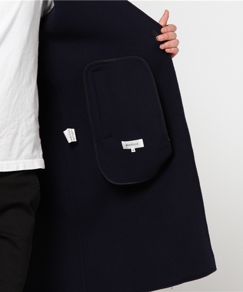 ABAHOUSE（アバハウス）の「メルトンノーカラーコート（チェスターコート・メンズ・ネイビー/ブラウン・46/48）」の3枚目の写真