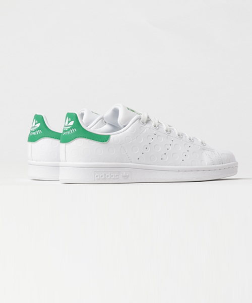 adidas（アディダス）の「オリジナルス スタンスミス [STAN SMITH W]（スニーカー・レディース・ホワイト×グリーン・22.5cm/22.0cm/24.0cm/25.0cm/24.5cm/23.5cm/25.5cm/23.0cm）」の4枚目の写真