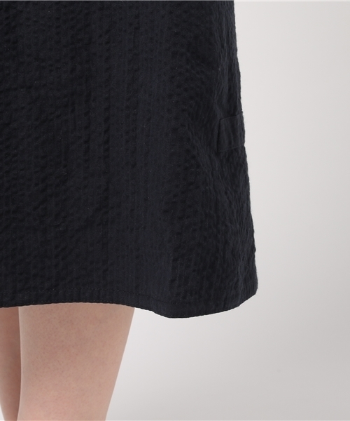 koe×THOM BROWNE（コエトムブラウン）の「[koe×THOM BROWNE]WOMENS SEERSUCKER WRAP SKIRT（スカート・レディース・ネイビー・LARGE/MEDIUM/SMALL）」の14枚目の写真