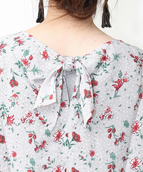 coen（コーエン）の「ヴィンテージサテンフラワープリントバックリボンブラウス（シャツ/ブラウス・レディース・グレー/ネイビー・FREE）」の17枚目の写真