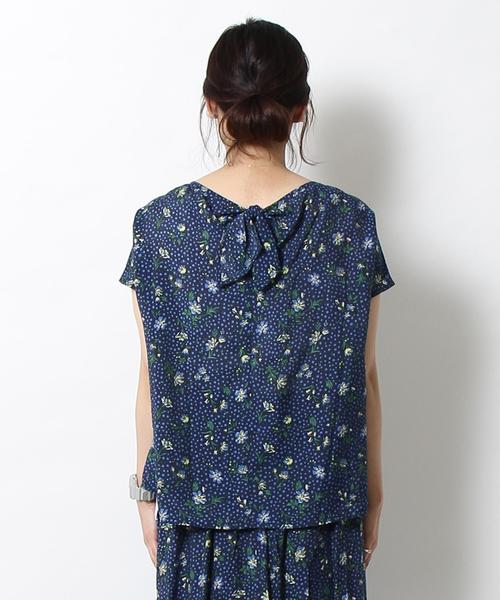 coen（コーエン）の「ヴィンテージサテンフラワープリントバックリボンブラウス（シャツ/ブラウス・レディース・グレー/ネイビー・FREE）」の11枚目の写真