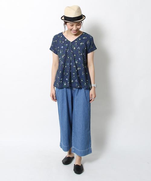 coen（コーエン）の「ヴィンテージサテンフラワープリントバックリボンブラウス（シャツ/ブラウス・レディース・グレー/ネイビー・FREE）」の6枚目の写真