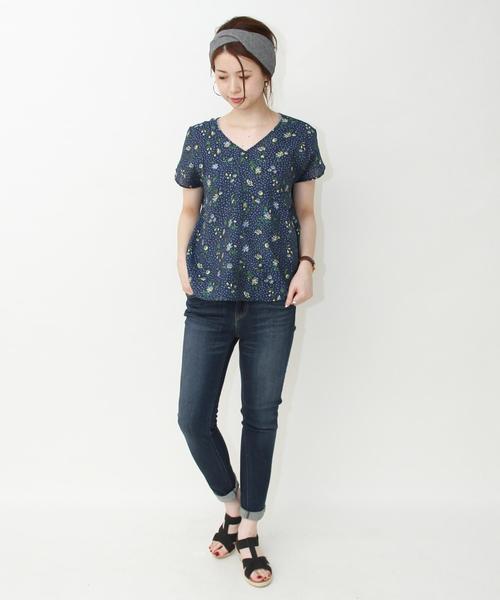 coen（コーエン）の「ヴィンテージサテンフラワープリントバックリボンブラウス（シャツ/ブラウス・レディース・グレー/ネイビー・FREE）」の7枚目の写真