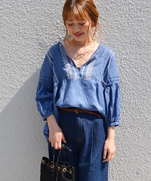 SHIPS（シップス）の「エンブロイダリースキッパーブラウス◇（シャツ/ブラウス・レディース・ロイヤルブルー/イエロー系その他/オフホワイト・ONE SIZE）」の3枚目の写真