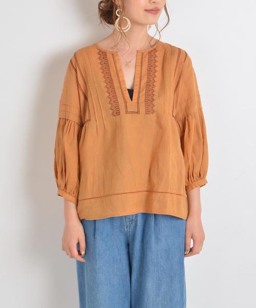 SHIPS（シップス）の「エンブロイダリースキッパーブラウス◇（シャツ/ブラウス・レディース・ロイヤルブルー/イエロー系その他/オフホワイト・ONE SIZE）」の9枚目の写真