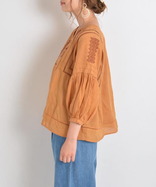 SHIPS（シップス）の「エンブロイダリースキッパーブラウス◇（シャツ/ブラウス・レディース・ロイヤルブルー/イエロー系その他/オフホワイト・ONE SIZE）」の10枚目の写真