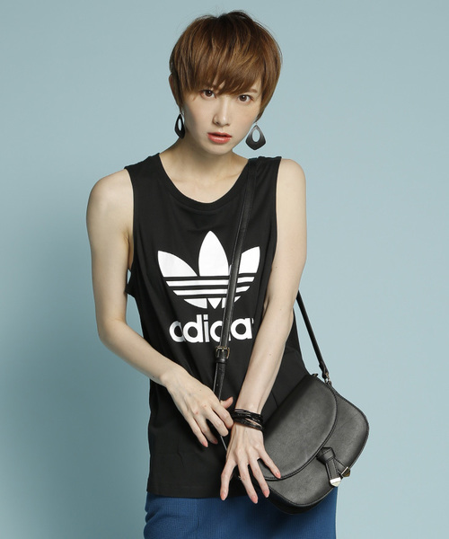 PLAIN CLOTHING（プレーンクロージング）の「Fレザーラウンドショルダーバッグ【PLAIN CLOTHING】（ショルダーバッグ・レディース・ベージュ/ブラック/アイボリー/ライトブルー・FREE）」の19枚目の写真