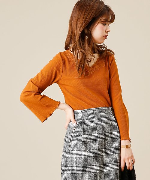 natural couture(ナチュラルクチュール)の「衿レースワッフルプルオーバー(Tシャツ/カットソー・レディース・オフホワイト/キャメル/レッド/ブラック・FREE)」の3枚目の写真