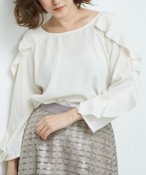 ROPE' PICNIC（ロペピクニック）の「ラッフルフリルブラウス（シャツ/ブラウス・レディース・ホワイト/サックスブルー/ピンク系その他2・36/38）」の2枚目の写真