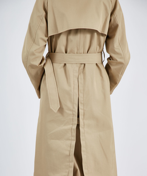 UNITED TOKYO(ユナイテッドトウキョウ)の「トレンチコート(トレンチコート・レディース・ベージュ/ネイビー・2/1)」の14枚目の写真