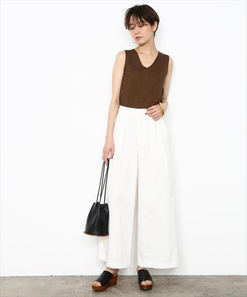 ADAM ET ROPE'(アダムエロペ)の「2タックワイドチノパンツ(その他パンツ・レディース・ベージュ/ホワイト・36/38)」の13枚目の写真