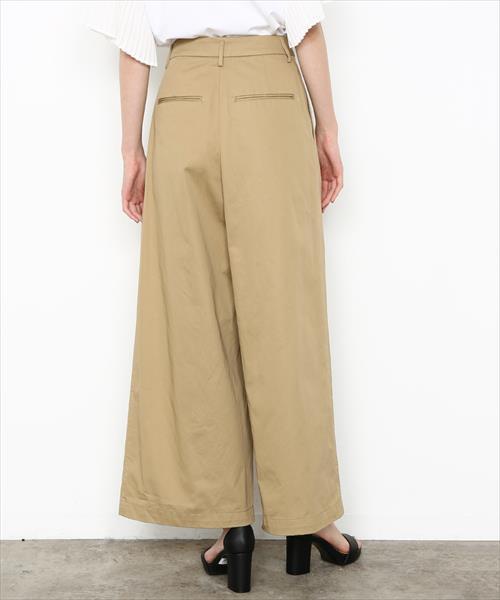 ADAM ET ROPE'(アダムエロペ)の「2タックワイドチノパンツ(その他パンツ・レディース・ベージュ/ホワイト・36/38)」の9枚目の写真