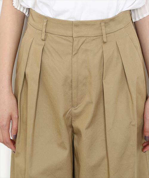 ADAM ET ROPE'(アダムエロペ)の「2タックワイドチノパンツ(その他パンツ・レディース・ベージュ/ホワイト・36/38)」の11枚目の写真
