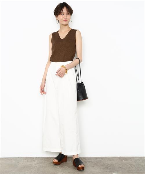 ADAM ET ROPE'(アダムエロペ)の「2タックワイドチノパンツ(その他パンツ・レディース・ベージュ/ホワイト・36/38)」の6枚目の写真