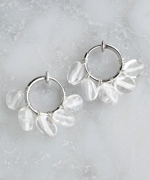 【marinaJEWELRY】SV/Crystal Quartz fringe wrapped earring（イヤリング）｜tone（トーン） 5,060円