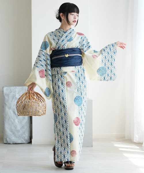 utatane(ウタタネ)の「浴衣3点セット 綿麻 紺色の麻の葉と鞠(浴衣・レディース・ナチュラル・FREE)」の11枚目の写真