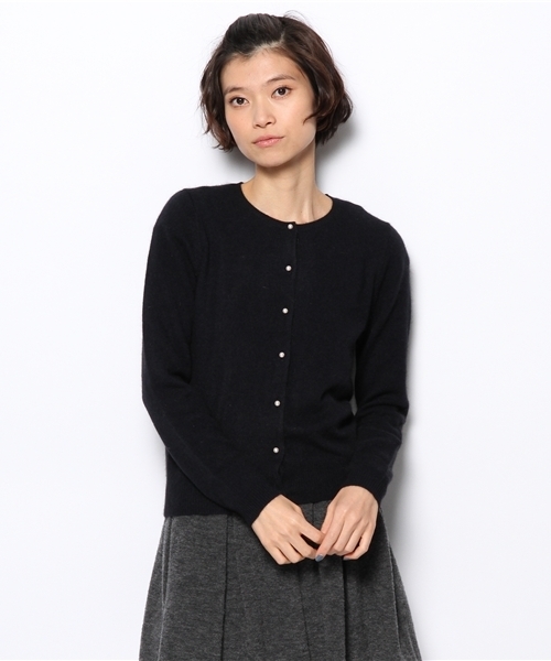 green label relaxing（グリーンレーベルリラクシング）の「GO W/RAC C/N パールBTN カーディガン（カーディガン/ボレロ・レディース・ライトグレー/ベージュ/ネイビー/パープル/オフホワイト/ワインレッド/ロイヤルブルー/その他1/ピンク・38/40）」の9枚目の写真