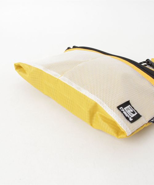 TAIKAN（テイケン）の「TAIKAN　WASP LARGE（ショルダーバッグ・メンズ・ブラック/レッド/イエロー・FREE）」の5枚目の写真