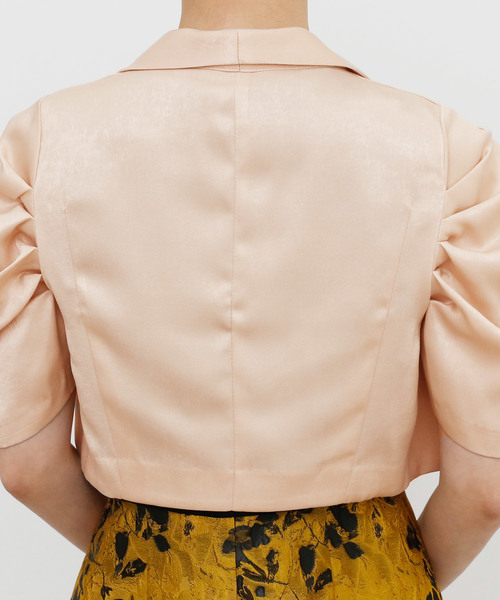 PourVous（プールヴー）の「ギャザースリーブ ボレロ 結婚式対応 オケージョン （テーラードジャケット・レディース・ベージュ/ブラック・L/M）」の5枚目の写真