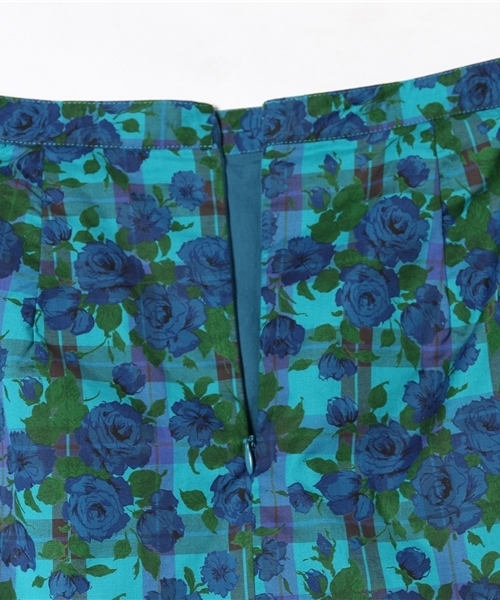 Ray BEAMS（レイビームス）の「Ray BEAMS / リバティ フラワーチェック プリントスカート（スカート・レディース・レッド/ブルー・0/1）」の8枚目の写真