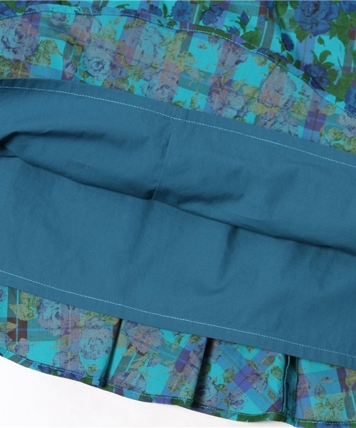 Ray BEAMS（レイビームス）の「Ray BEAMS / リバティ フラワーチェック プリントスカート（スカート・レディース・レッド/ブルー・0/1）」の9枚目の写真