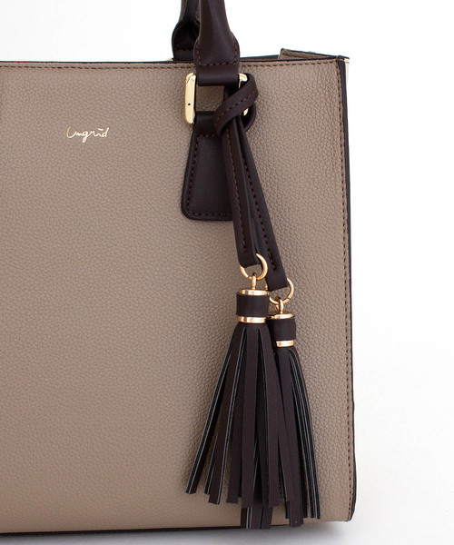 Ungrid(アングリッド)の「【Ungrid/アングリッド】 スカーフ付カラーコンビアオリスクエアバッグ(トートバッグ・レディース・ブラック/ブルー/ベージュ系その他/キャメル・FREE)」の18枚目の写真