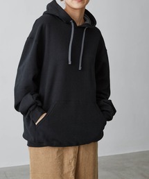 黒のパーカーを大人っぽく着こなそう カジュアルすぎないおしゃれな黒パーカー9選 Zozotown