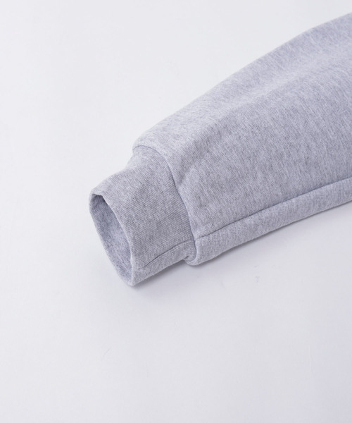 FRUIT OF THE LOOM（フルーツオブザルーム）の「【FRUIT OF THE LOOM】レディース フルーツオブザルーム 裏起毛 オーバーサイズ プルオーバー パーカー（パーカー・レディース・ホワイト/チャコールグレー/ワイン/グリーン/ヘザーグレー/ネイビー/オレンジ/ブラック/パープル・S/M/L）」の18枚目の写真