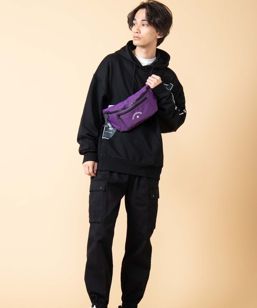 CONVERSE（コンバース）の「∴WEGO/CONVERSE 別注アーチロゴウエストバッグ（ボディバッグ/ウエストポーチ・メンズ・ベージュ/ライトピンク/ライトパープル/レッド/パープル/ブラック/ホワイト・FREE）」の16枚目の写真