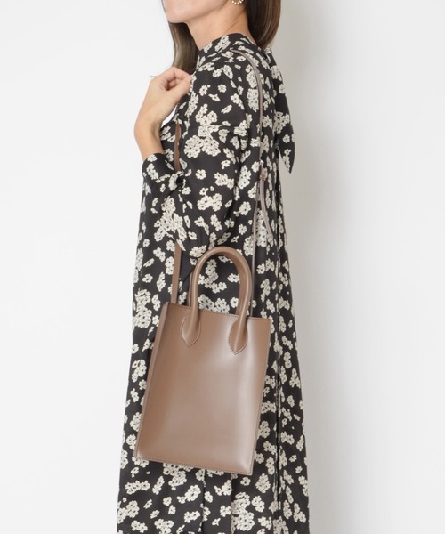 SOLPRESA(ソルプレーサ)の「SOLPRESA ソルプレーサ / SQUARE MINI TOTE BAG スクエア2WAYミニトートバッグ ショルダーバッグトートバッグ / SP201-A1(トートバッグ・レディース・ブラック/モカ/グレイッシュベージュ・FREE)」の3枚目の写真